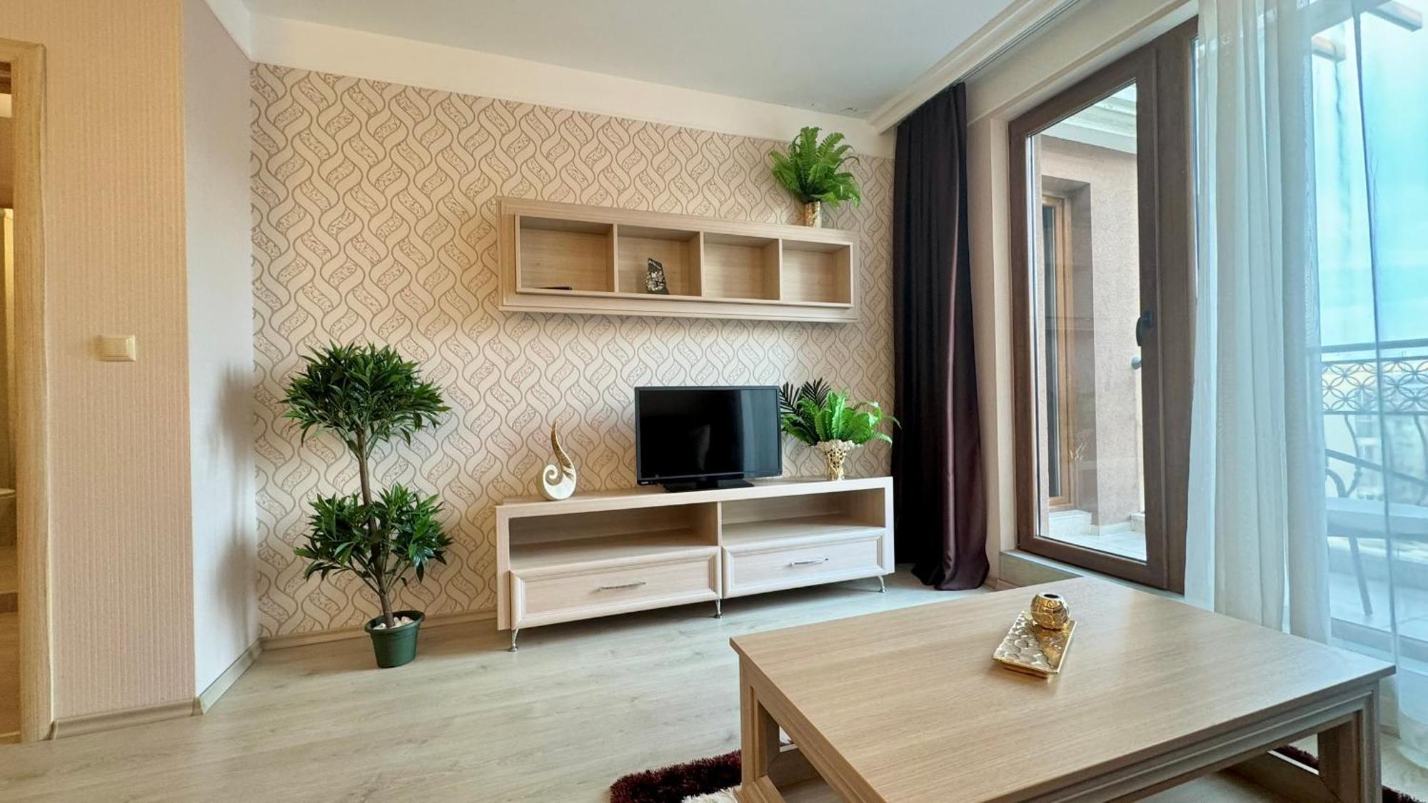 Bratanov Harmony Suites 3 Jungle Sunny Beach Exterior photo
